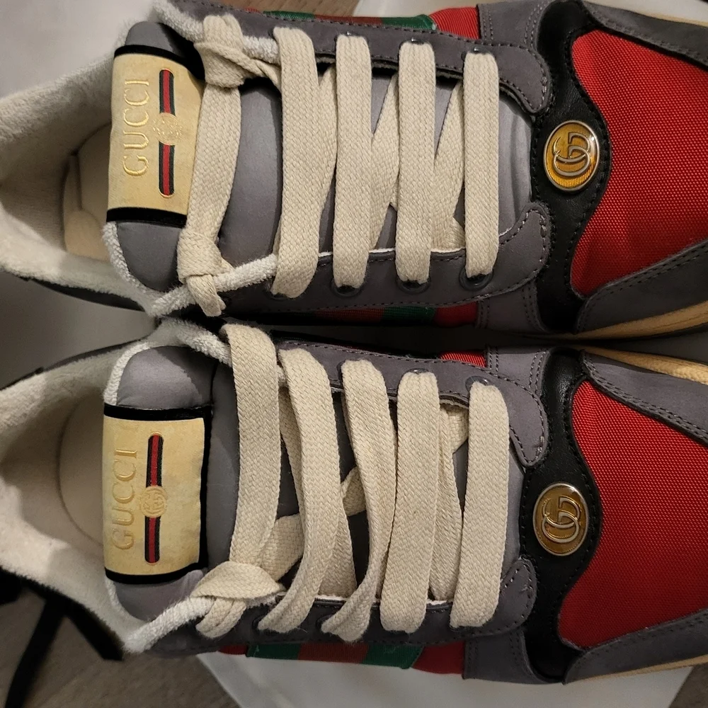Gucci Men's Gray and Red Sneakers